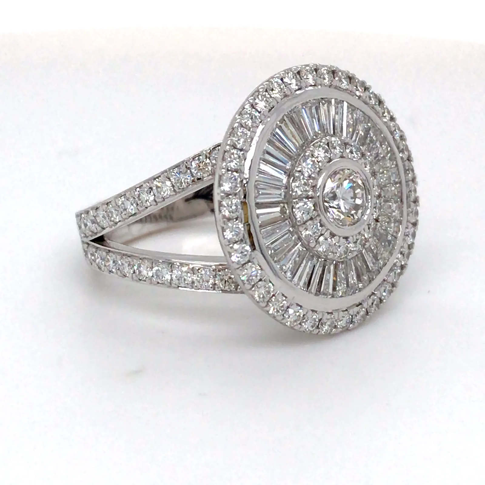 Oshra Diamonds — the Radiance Ring